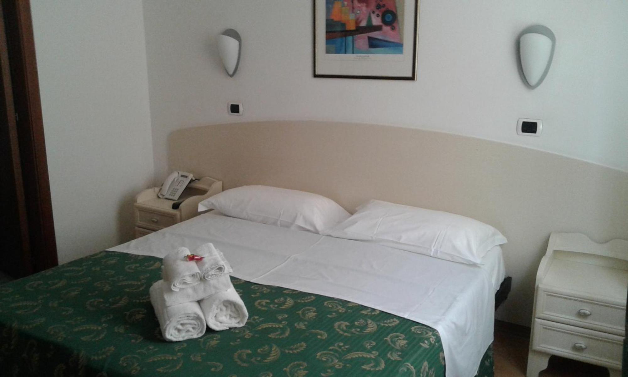 Hotel La Palazzina San Benedetto del Tronto Exterior foto