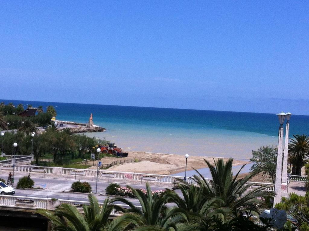 Hotel La Palazzina San Benedetto del Tronto Exterior foto